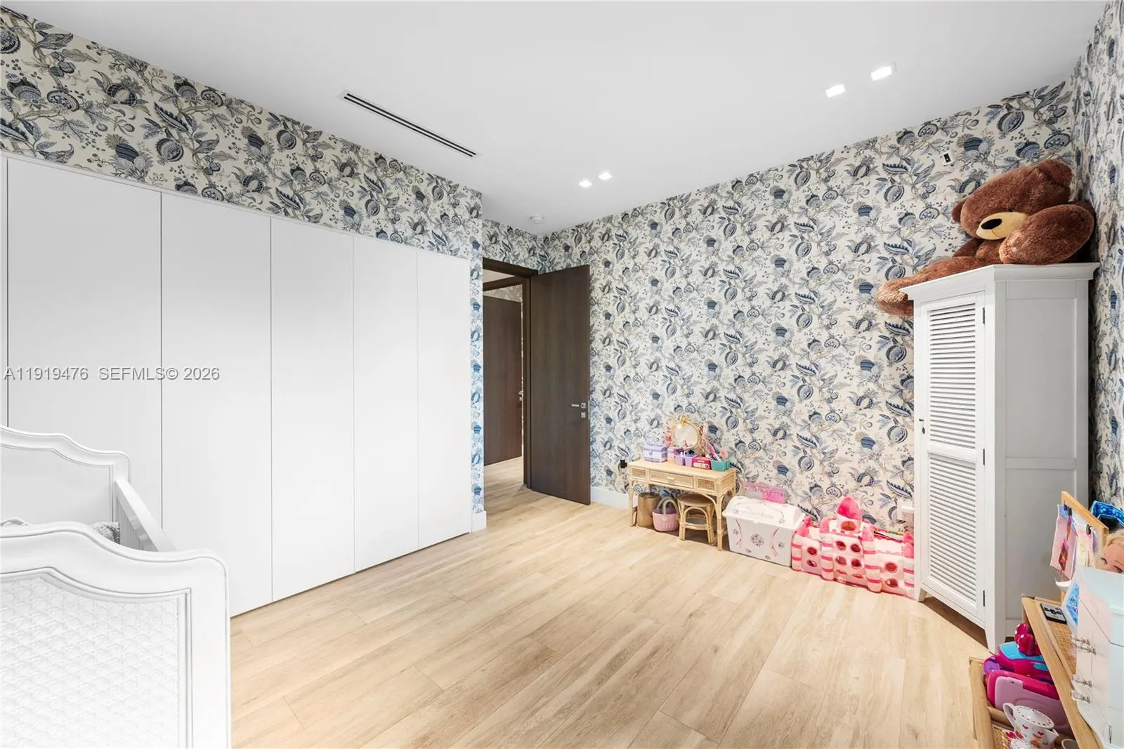 Property photo 30