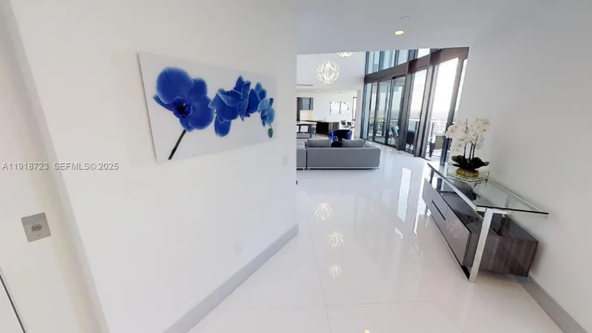 UNIT ENTRANCE