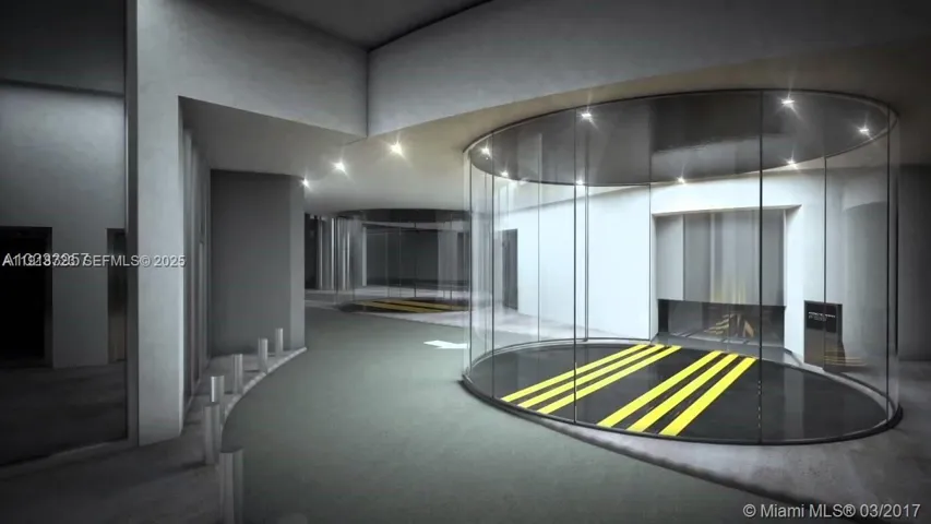 GARAGE LIFT