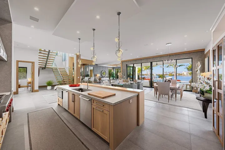 807 N Atlantic Drive - LTRE8W(20)