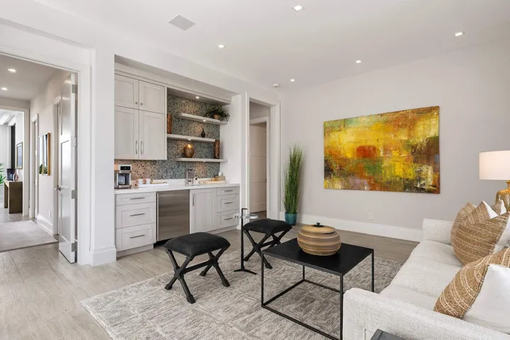 807 N Atlantic Drive - LTRE8W(35)