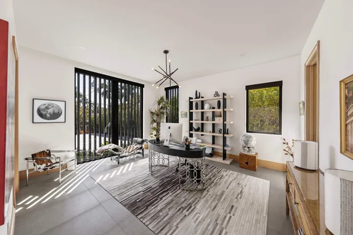 807 N Atlantic Drive - LTRE8W(25)