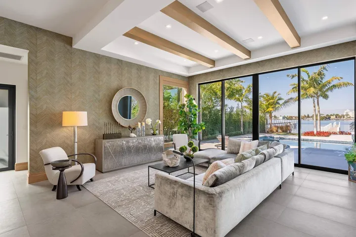 807 N Atlantic Drive - LTRE8W(17)