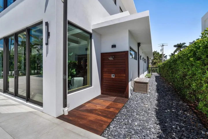 807 N Atlantic Drive - LTRE8W(45)