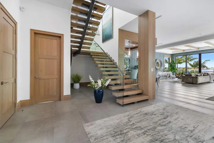 807 N Atlantic Drive - LTRE8W(27)