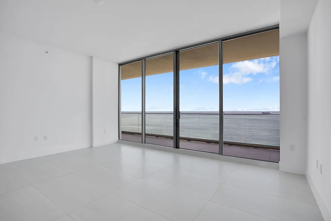 Oceanfront Owner’s Suite