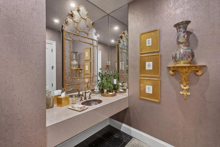 Powder Room