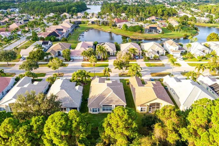 57-web-or-mls-665-sw-lake-charles-cir