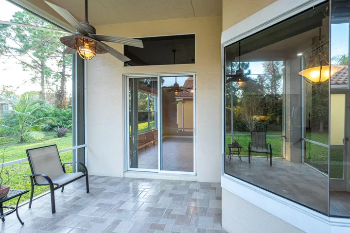 41-web-or-mls-665-sw-lake-charles-cir