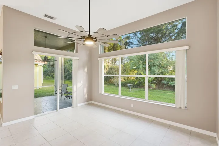 8-web-or-mls-665-sw-lake-charles-cir