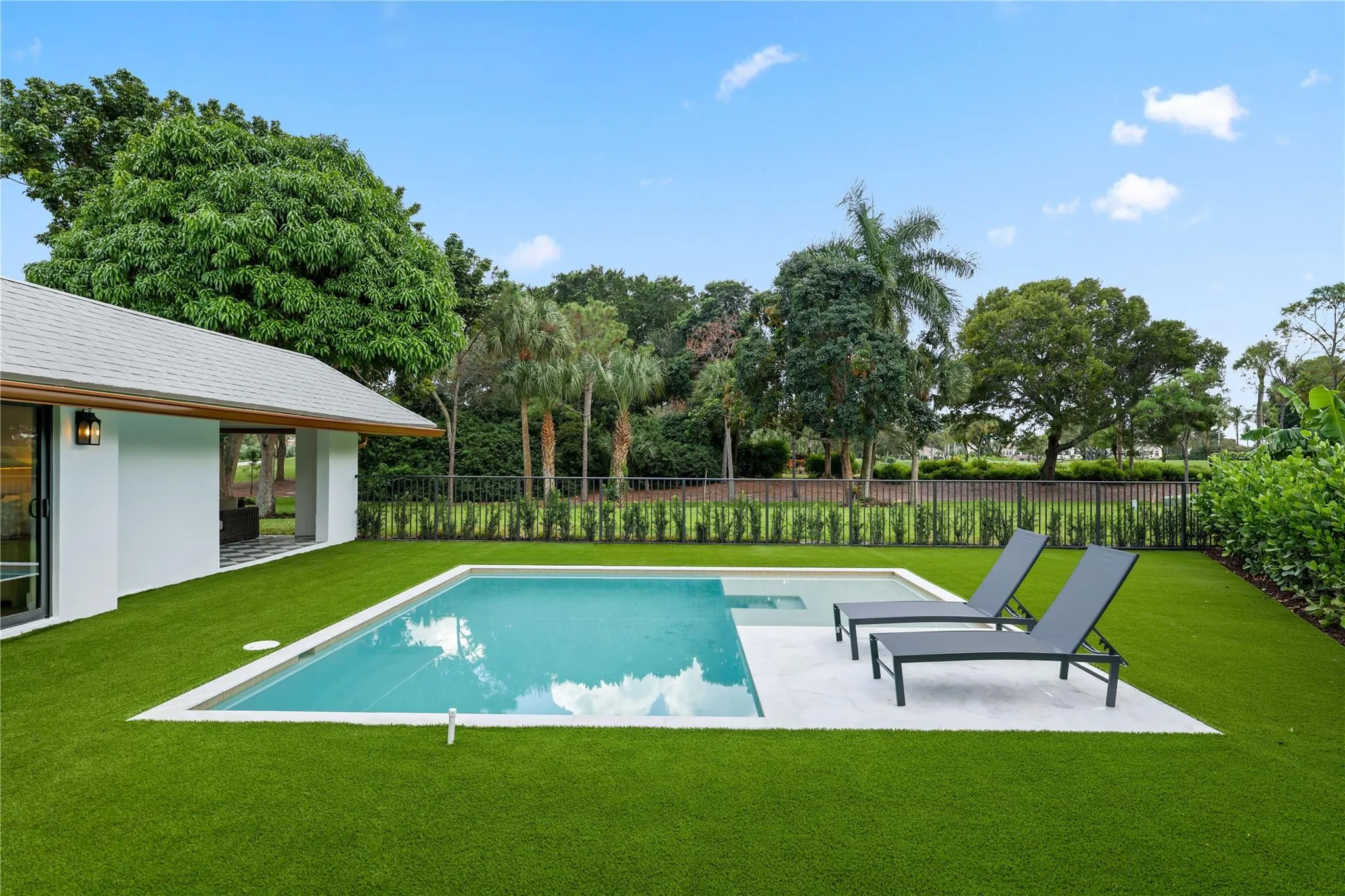 Property photo 32