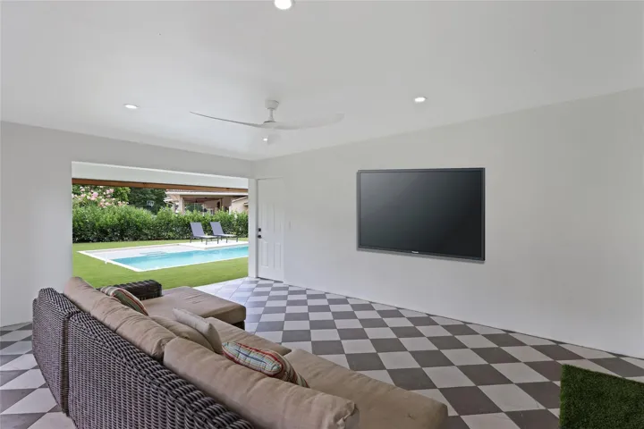 Covered Outdoor Area