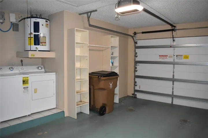 1 Car Garage