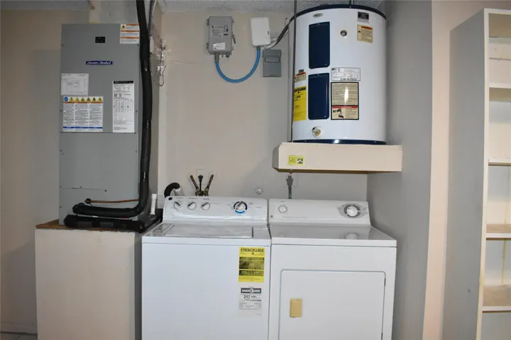 Washer/Dryer, Hot Water Heater, Central Air in Garage