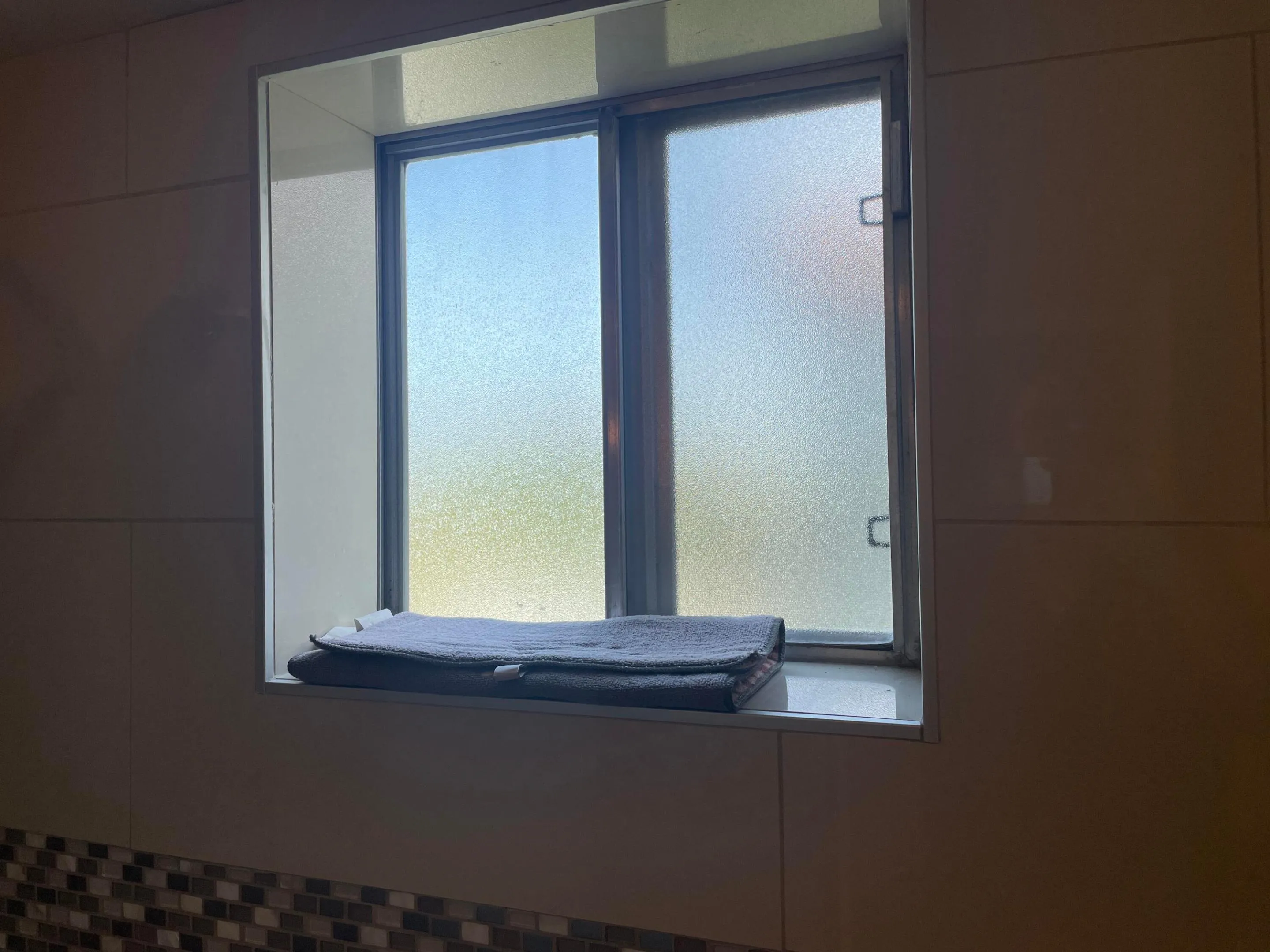 Extra window in bath