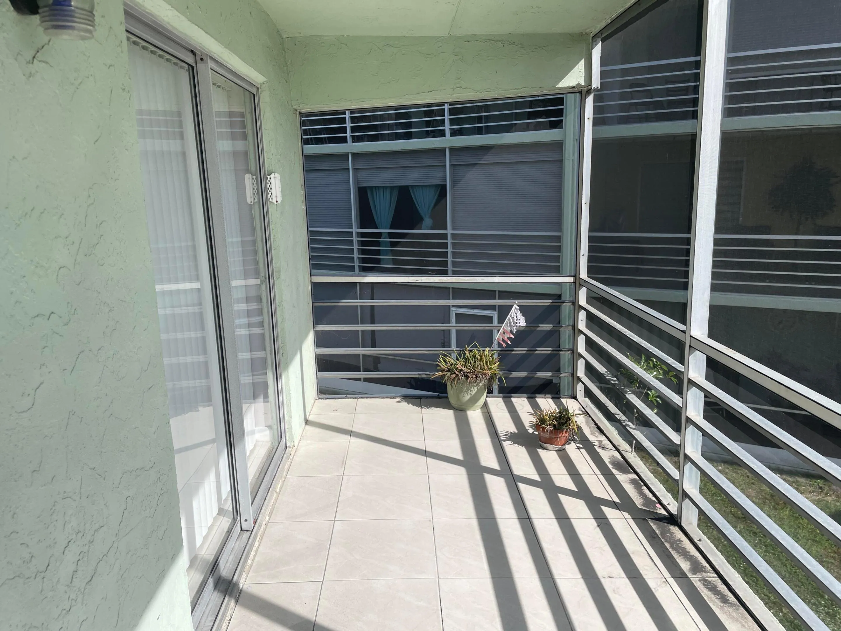 Tile floor in balcony