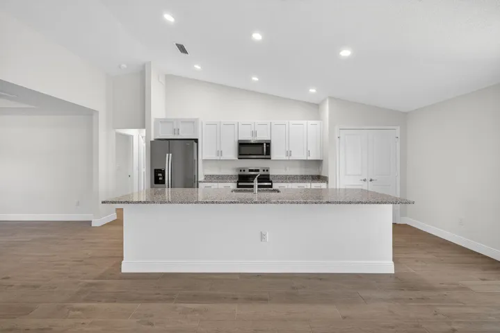 10-web-or-mls-3A5A6244