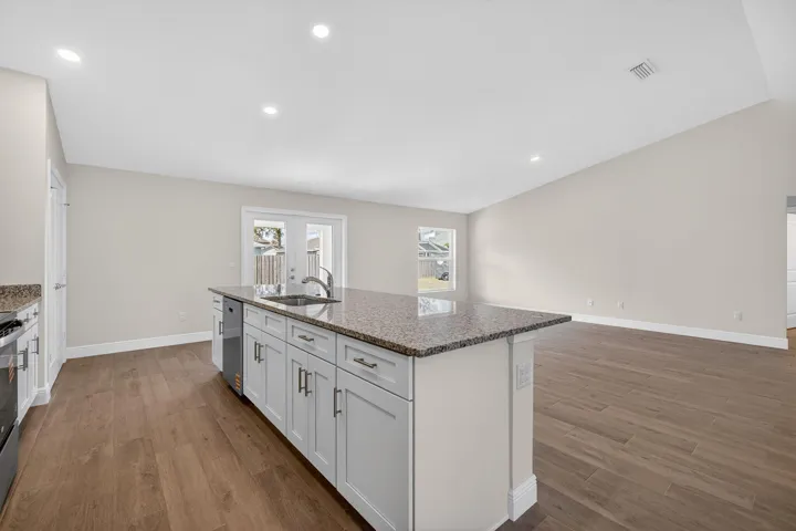 13-web-or-mls-3A5A6259