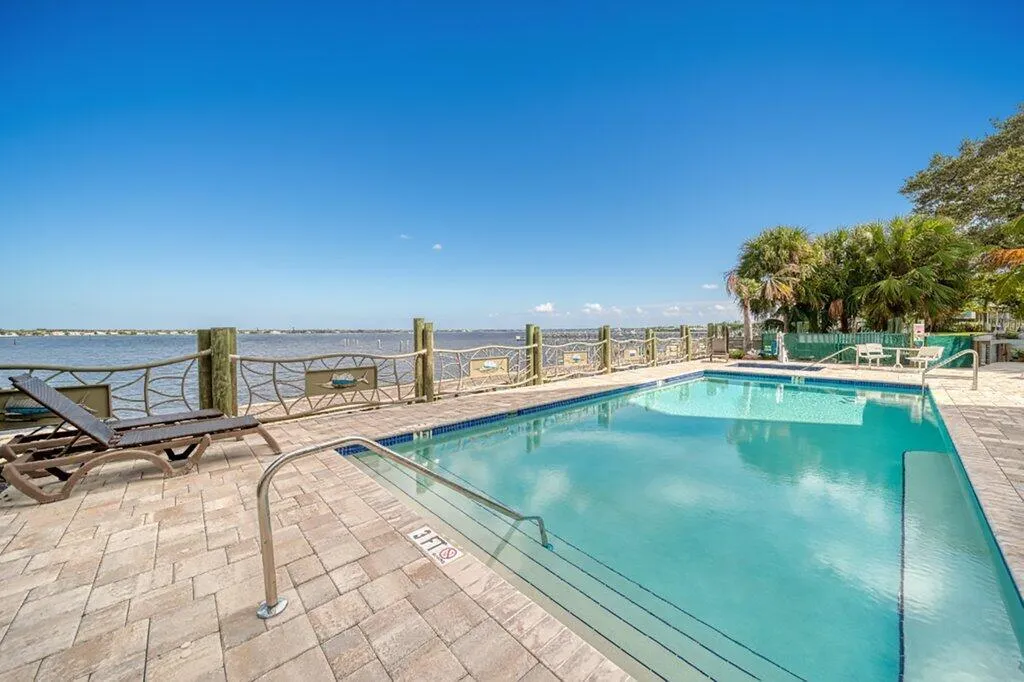 Property photo 31