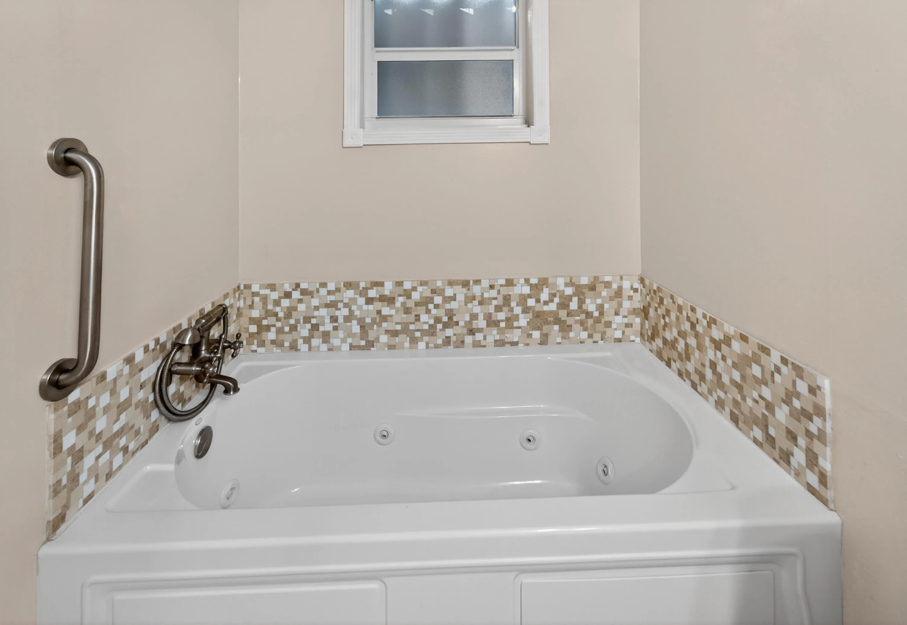 Property photo 25