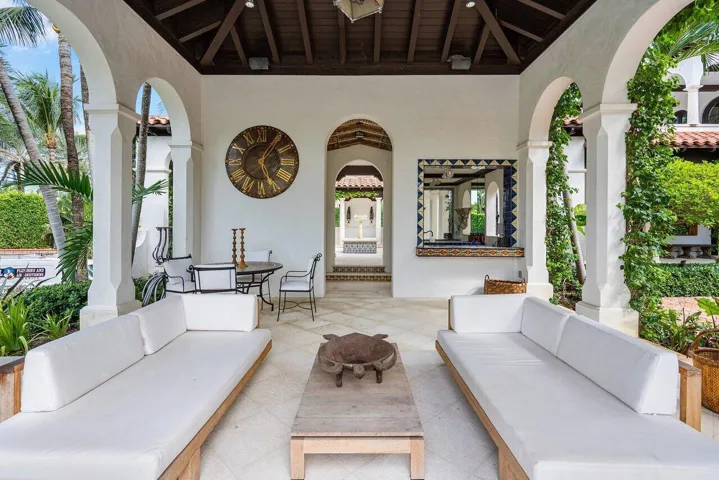 Downstairs Open Porch 1