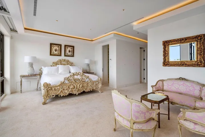 Primary Suite