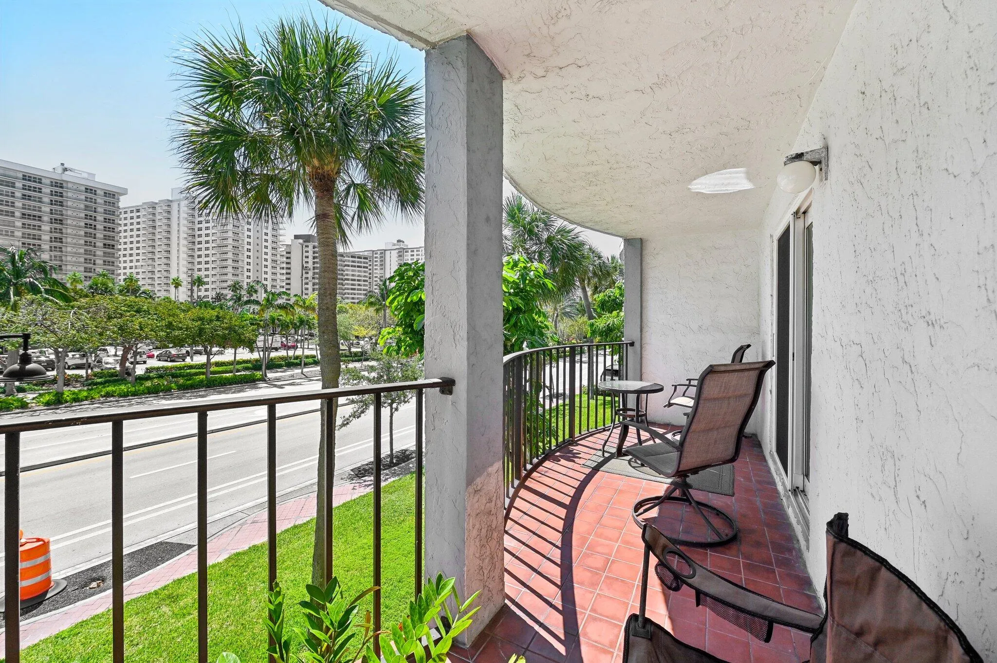 20-web-or-mls-N Ocean Blvd 215-1604-018