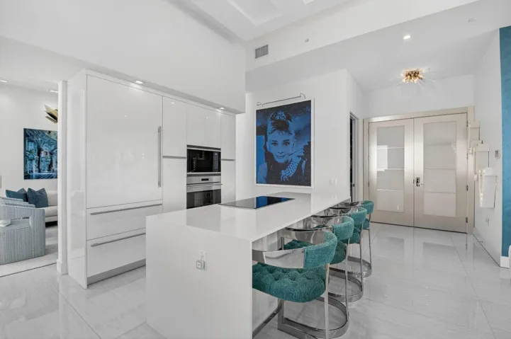Kitchen with Italkraft Cabinetry