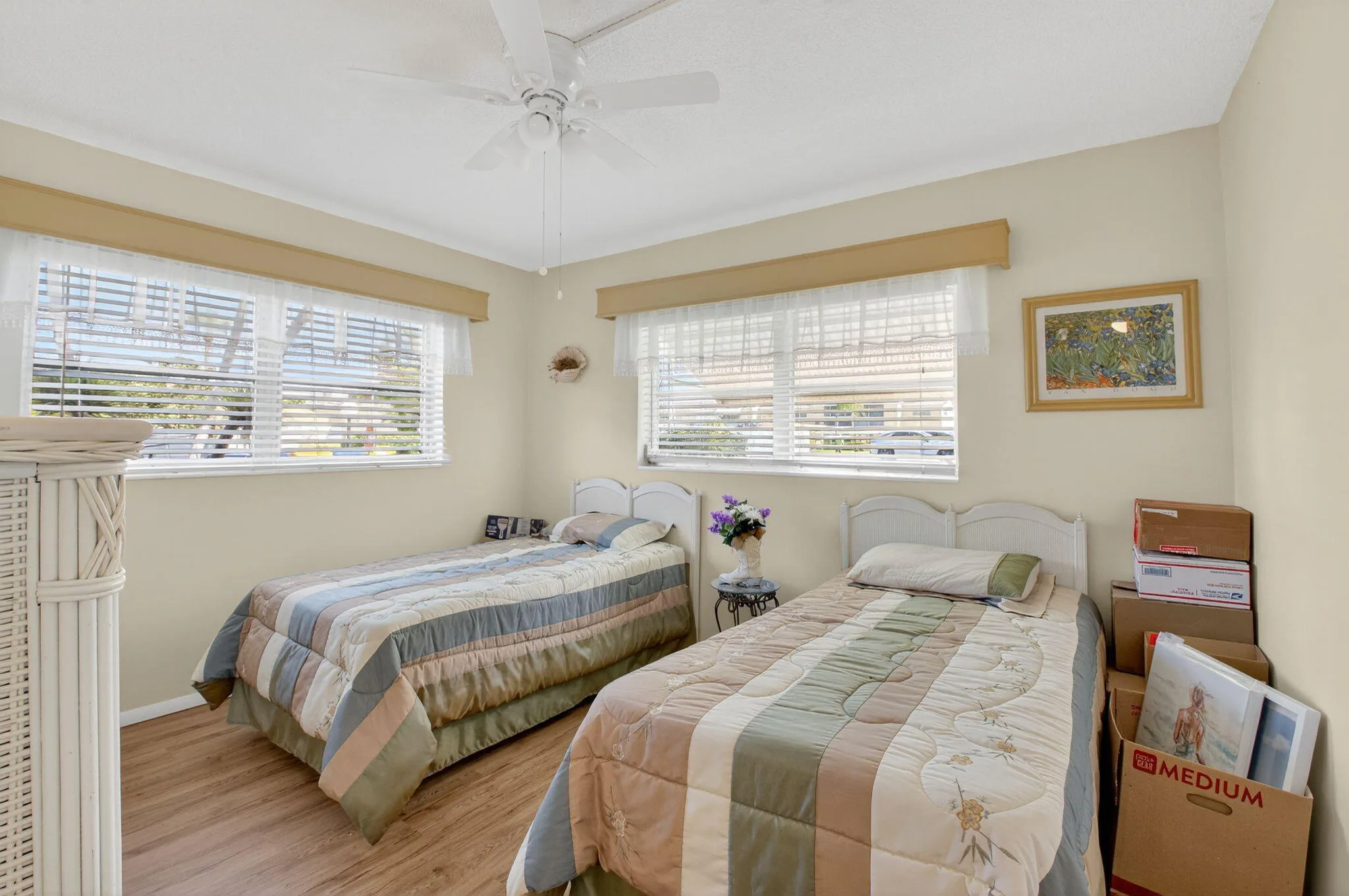 Guest Bedroom - 2 Twins