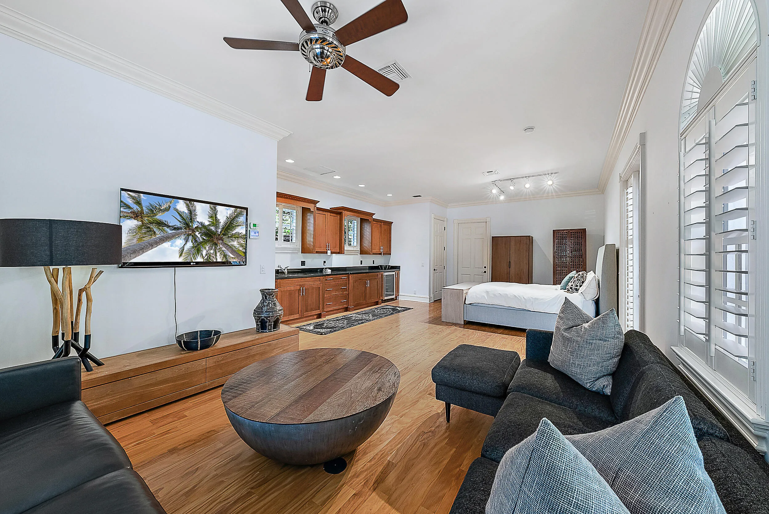 1st Floor Guest House