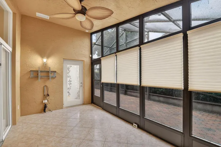 FLORIDA ROOM