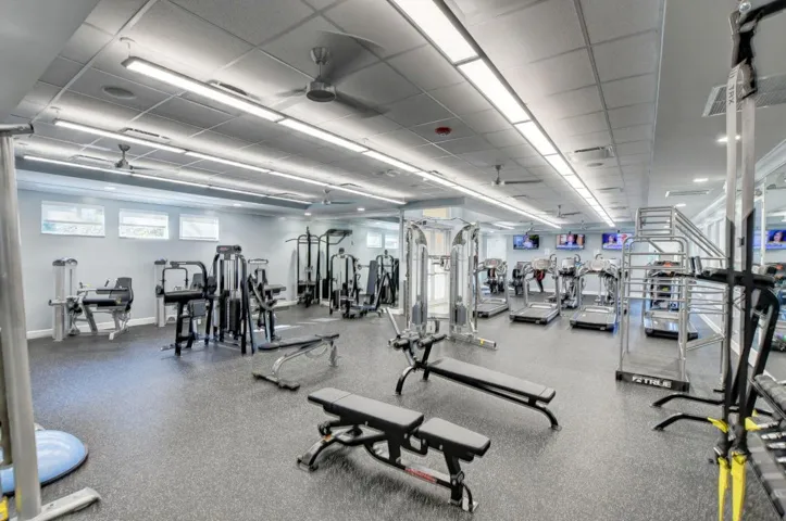 FITNESS CENTER