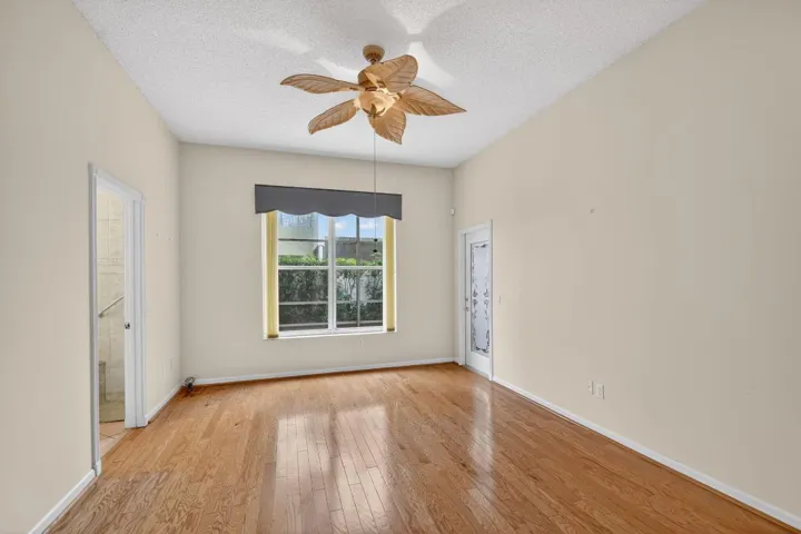 2ND BEDROOM BEDROOM