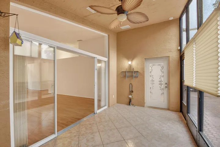 FLORIDA ROOM