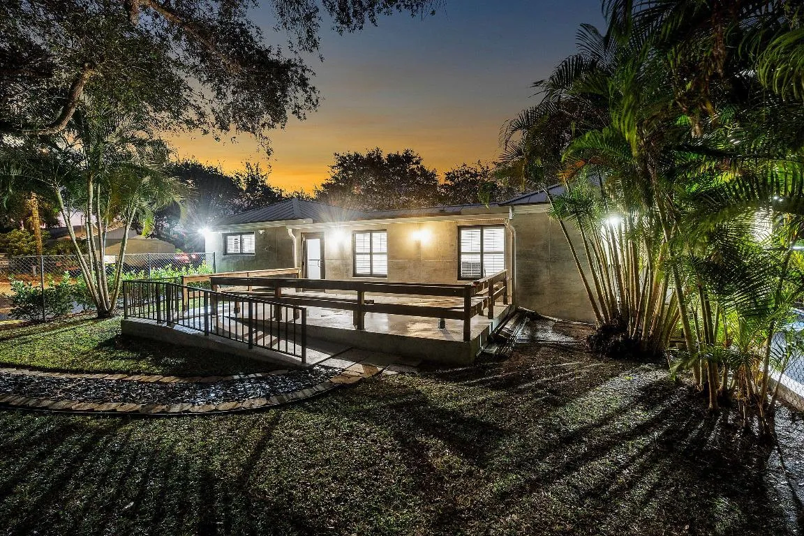 Property photo 42