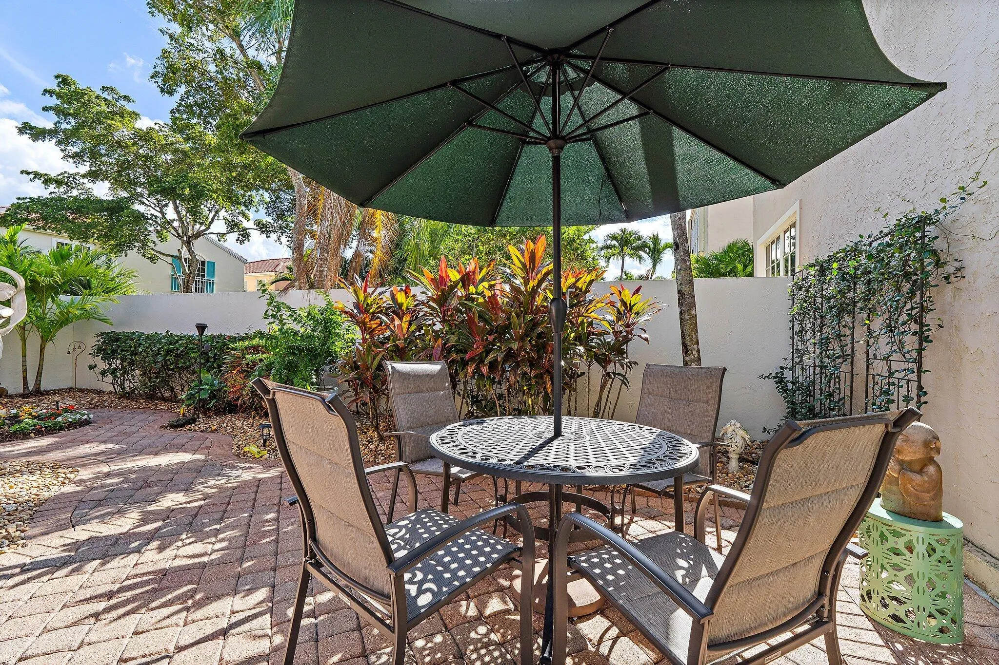 040-45ViaVerona-PalmBeachGardens-SMALL