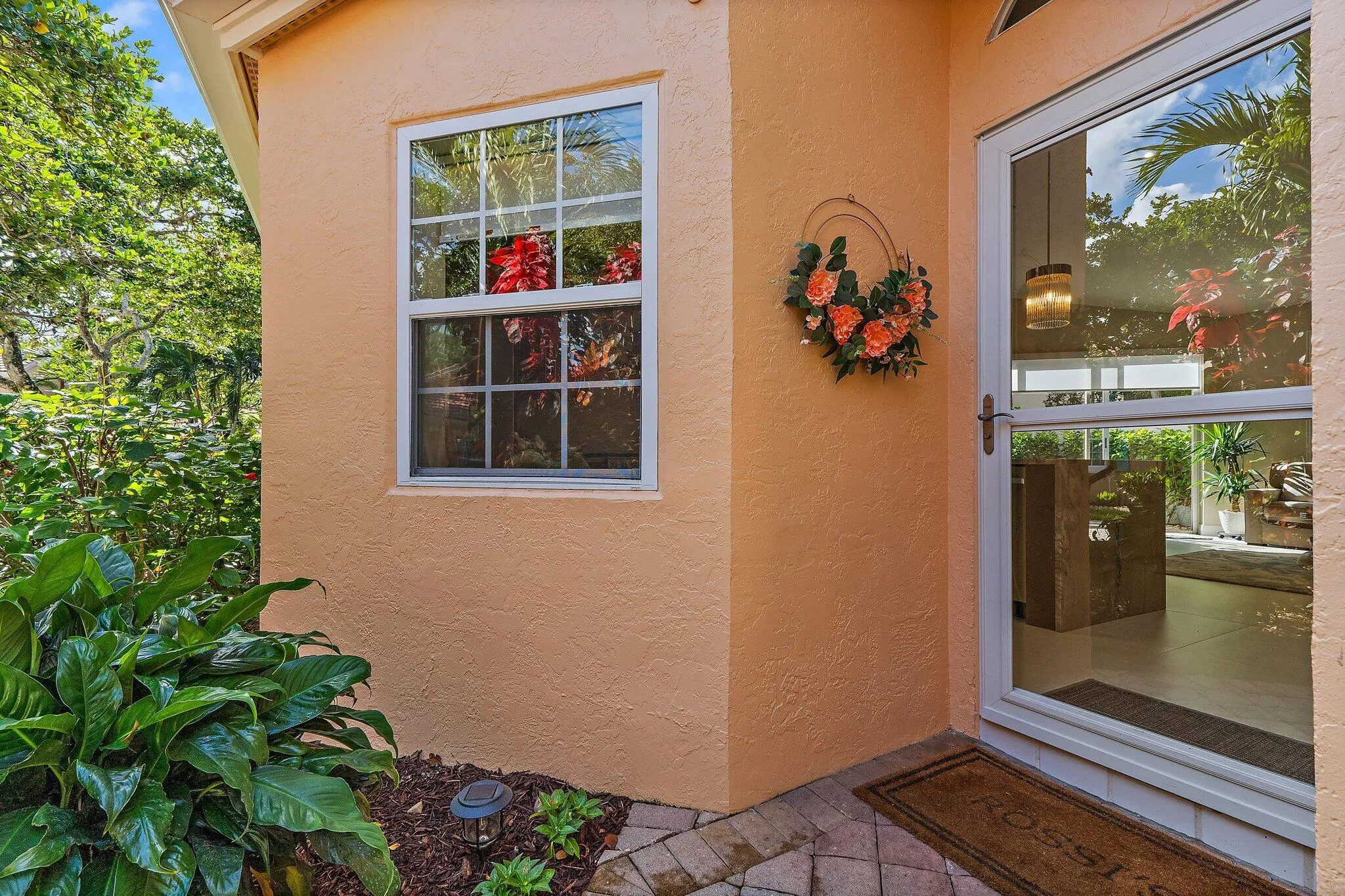 008-45ViaVerona-PalmBeachGardens-SMALL