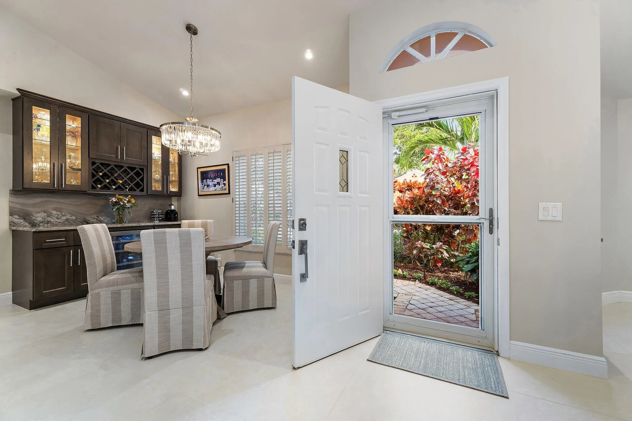 009-45ViaVerona-PalmBeachGardens-SMALL