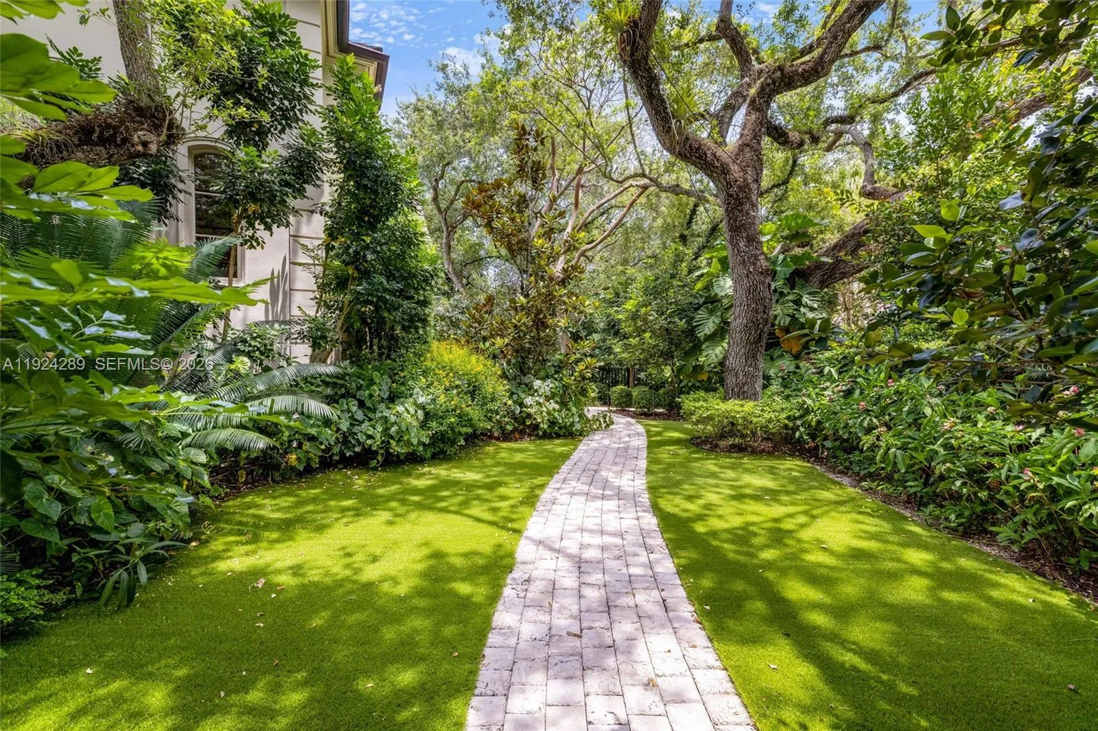 Property photo 38
