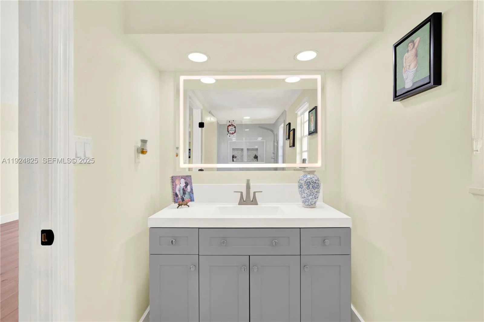 Property photo 50