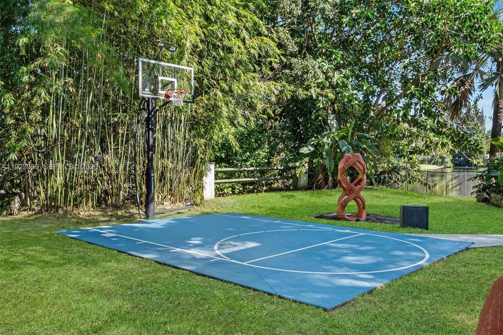 Property photo 64
