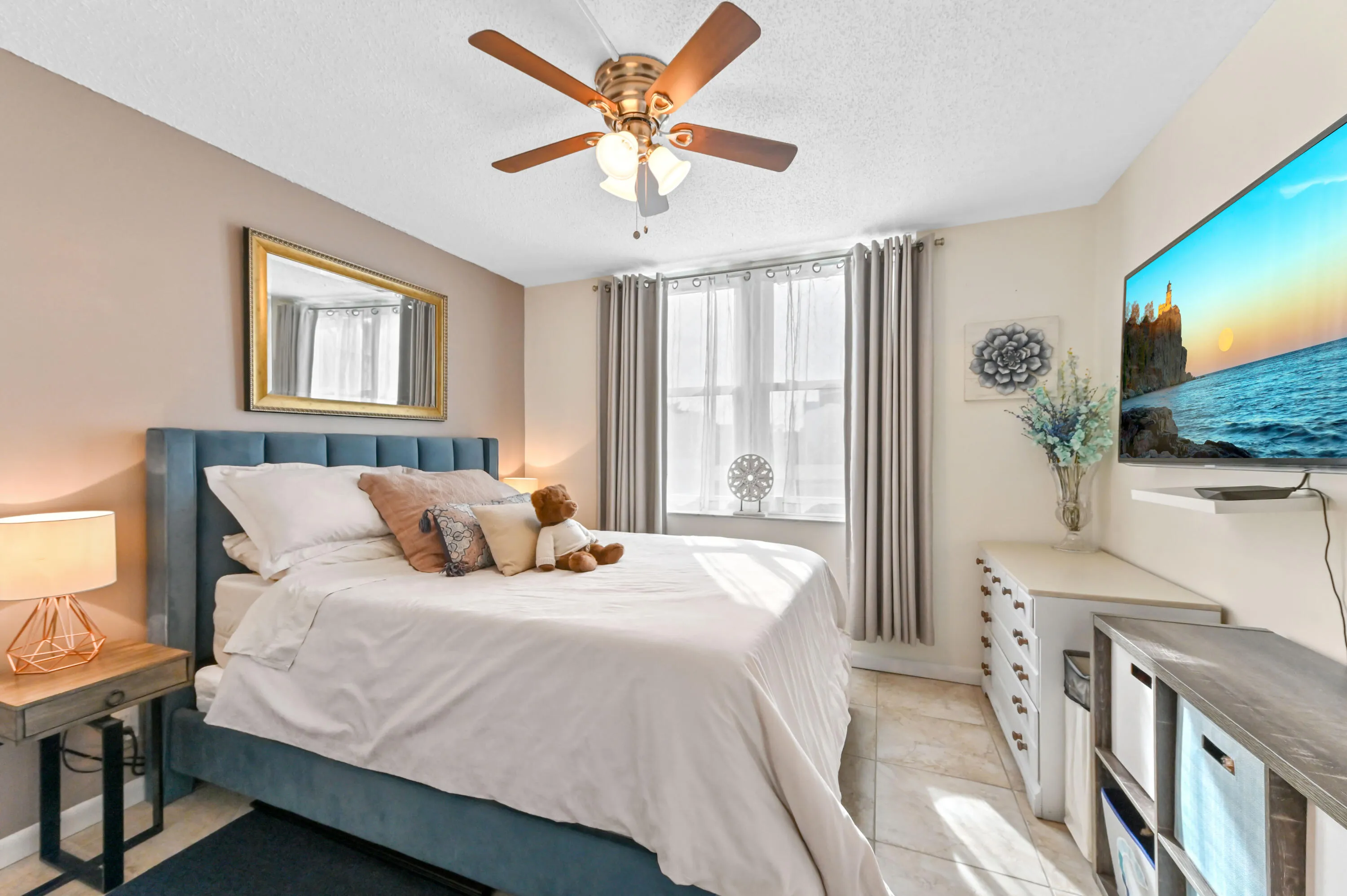 Secondary Bedroom