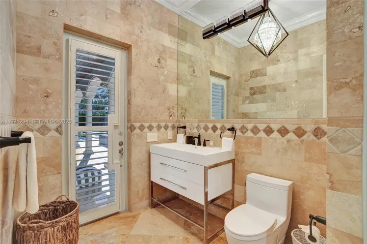 Cabana Batroom