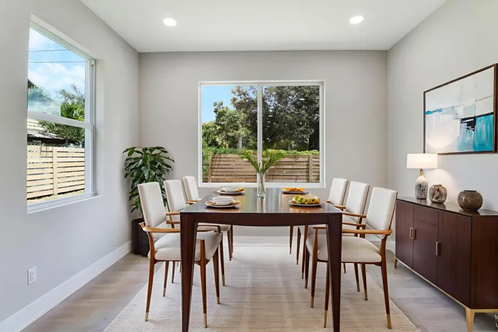 House3-45_-_Dining_Room_-_Modern_-_0