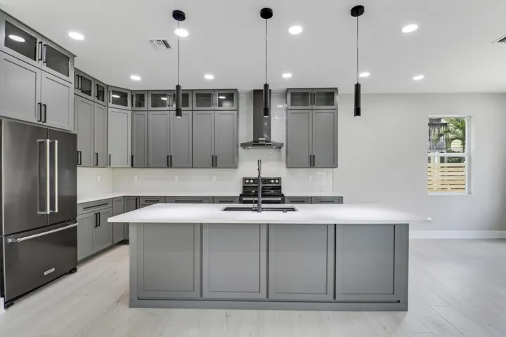 House3-51