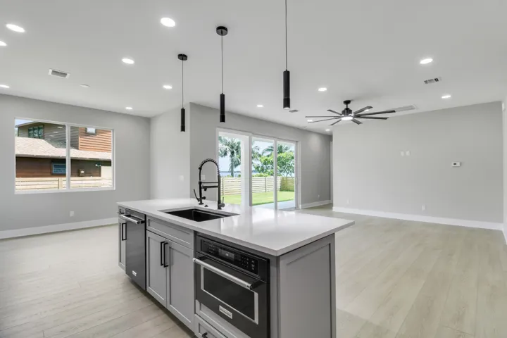 House2-43