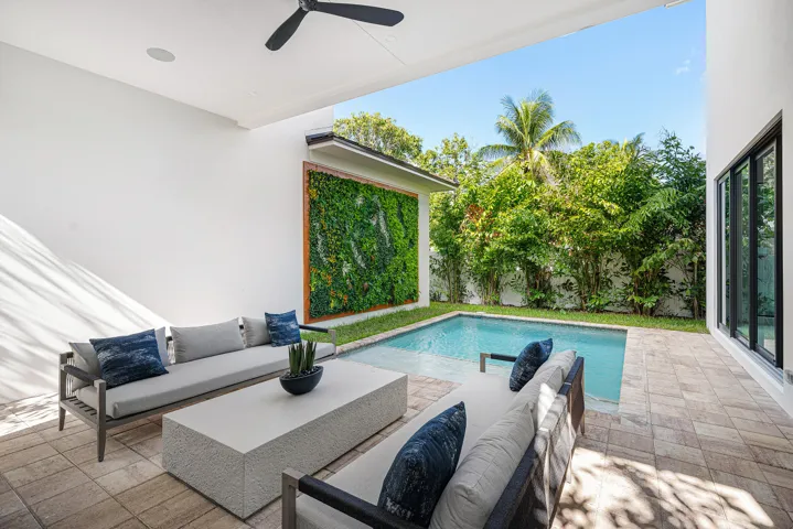 090-222Southeast5thStreet-DelrayBeach-FL
