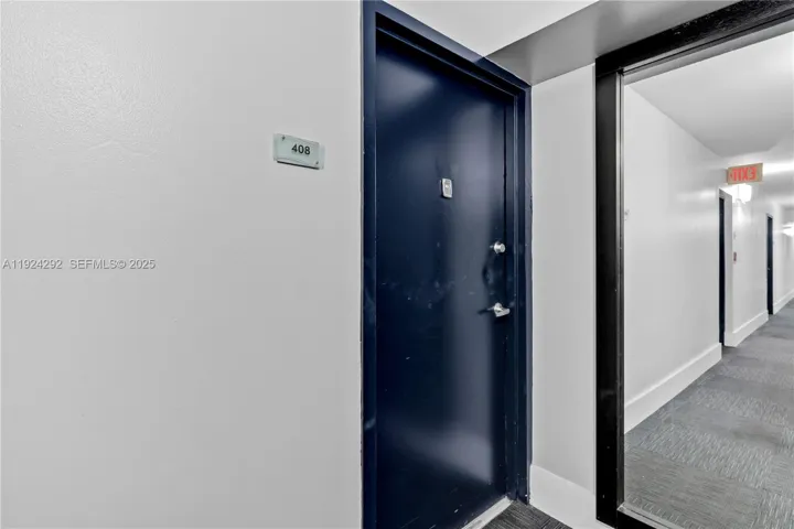 apt door