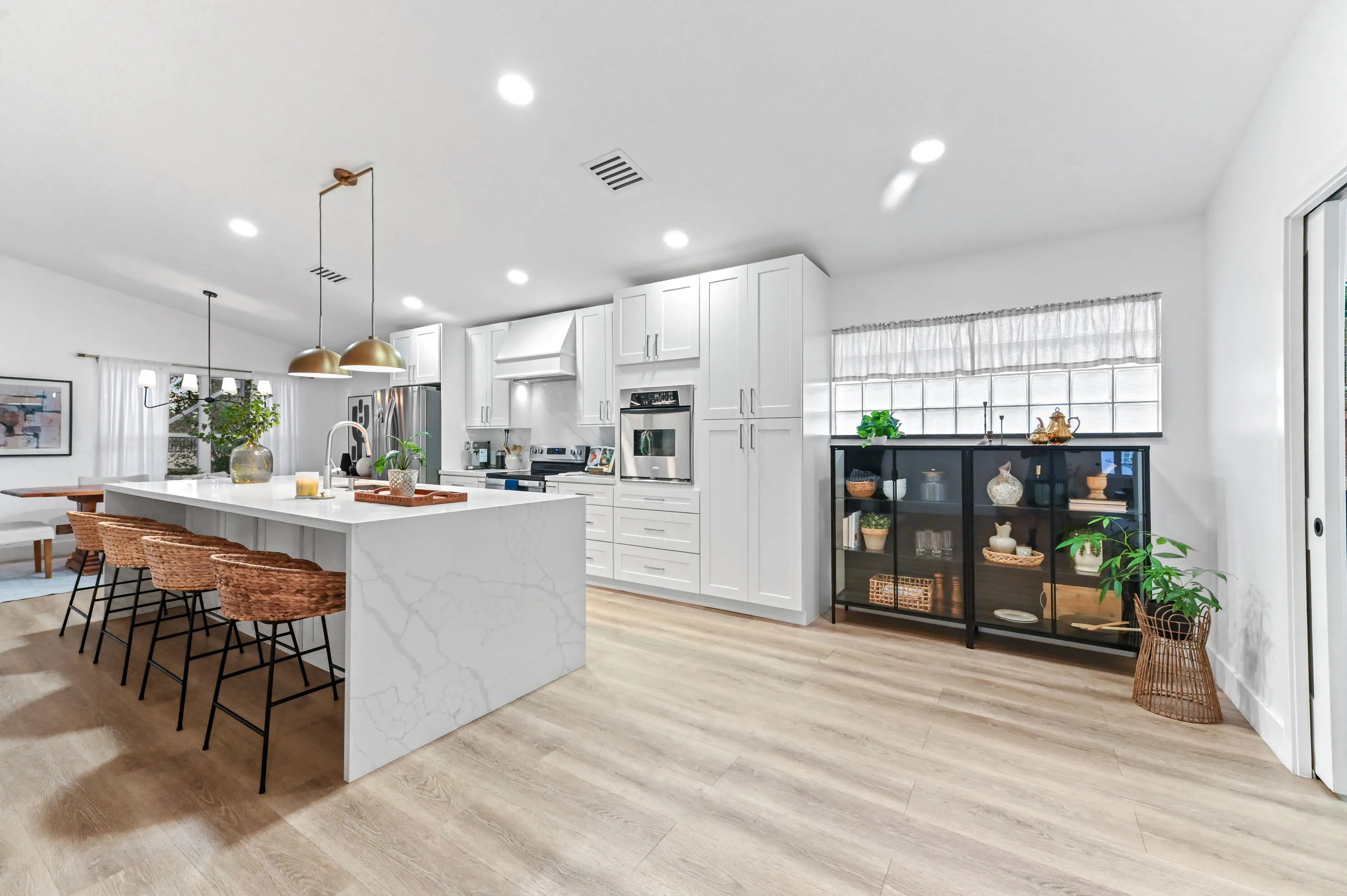17 Kitchen 02