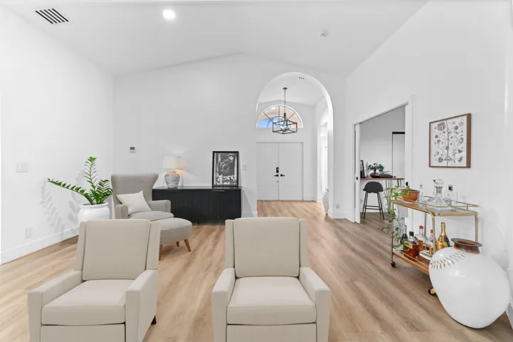 09 Livingroom 03